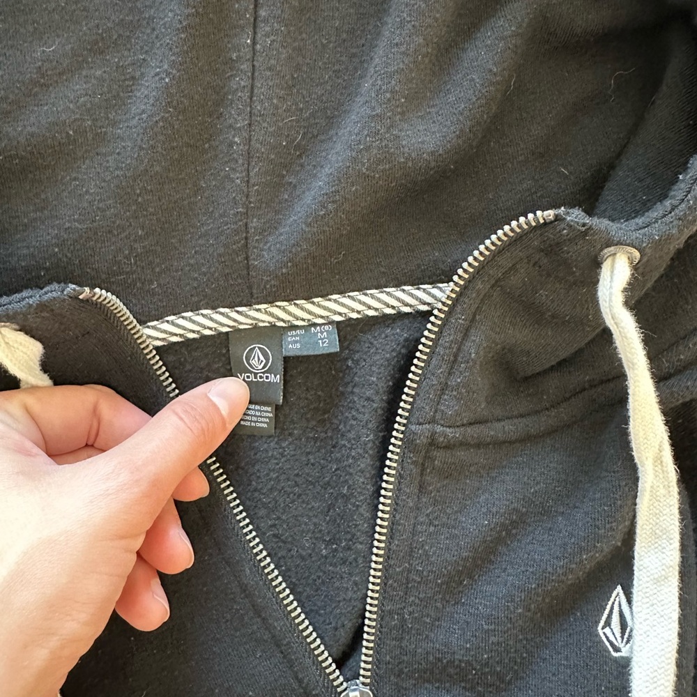 Volcom Zip Sweatshirt - Picture 3 of 4